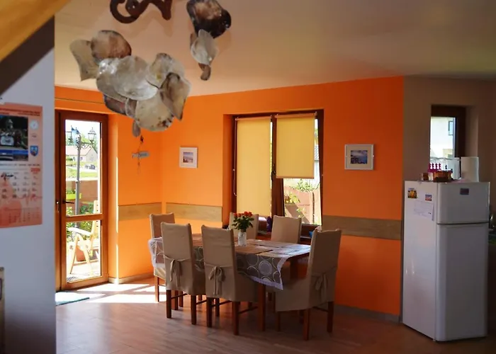 Wiktoria Holiday home *